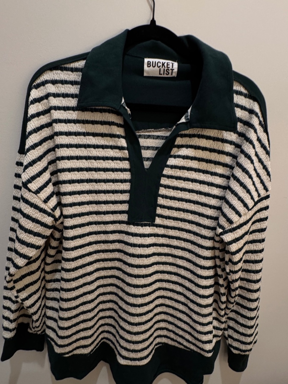 Bucket List green/cream medium List Sidelined striped open collar top